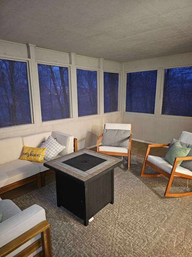 Photo - Remarkable 5 Bedroom Home For Rent in Mentor