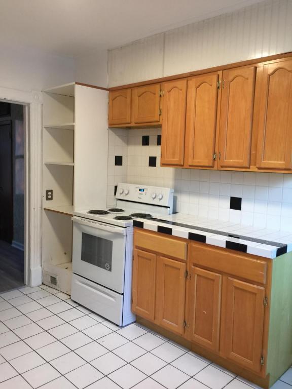 398-400 Locust Ave