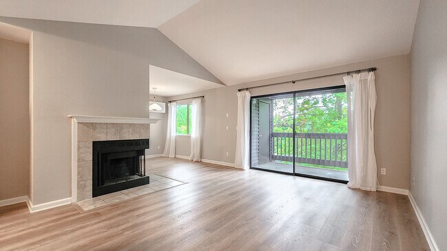 Photo - 9580 SW 146th Ter Unit 8