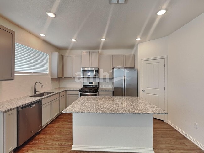 Photo - 465 Pebble Beach Run