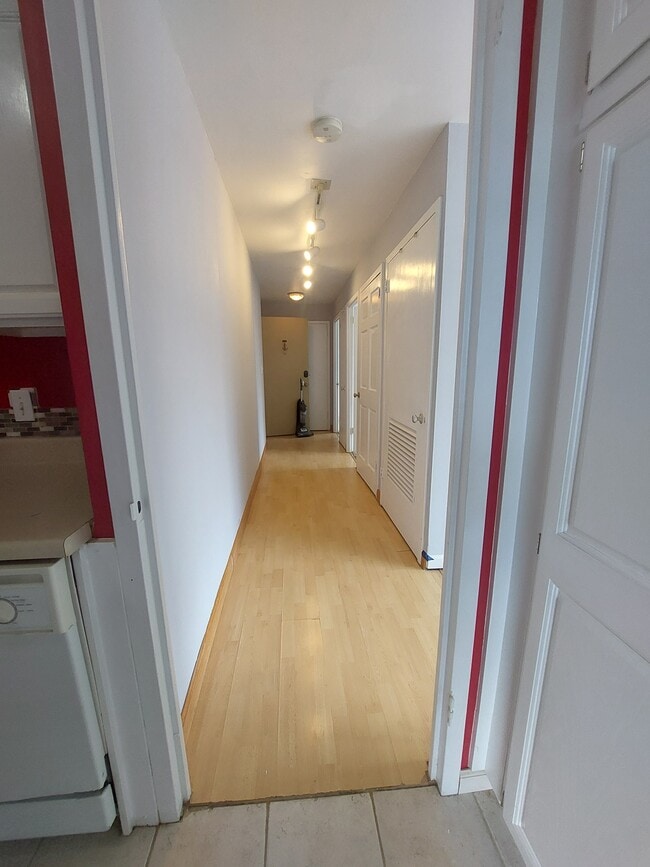 Photo - 11850 Edgewater Dr Unidad 820