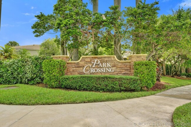 1365 NW 154th Ln