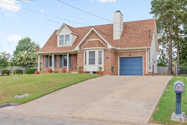 Building Photo - Nice Home on Cul-Du-Sac Large Backyard clo...