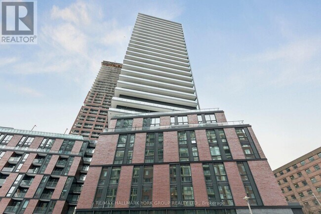 Photo - 35 Parliament St Unité 2101