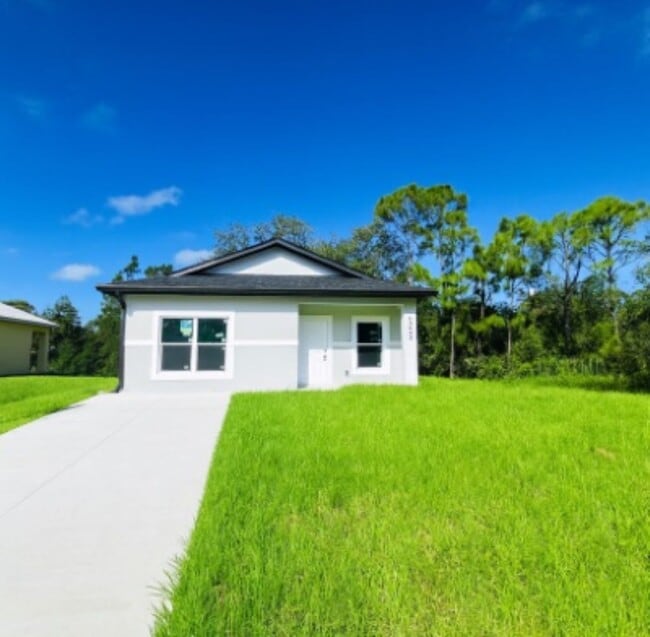 Building Photo - Brand New 2/2- Punta Gorda FL Rental