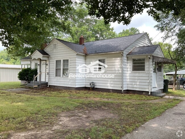 Building Photo - 1017 N Salisbury Ave Rental
