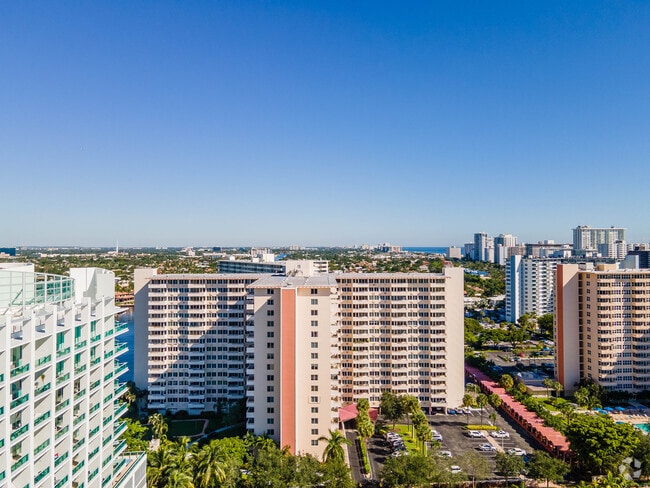 Photo - Coral Ridge Towers