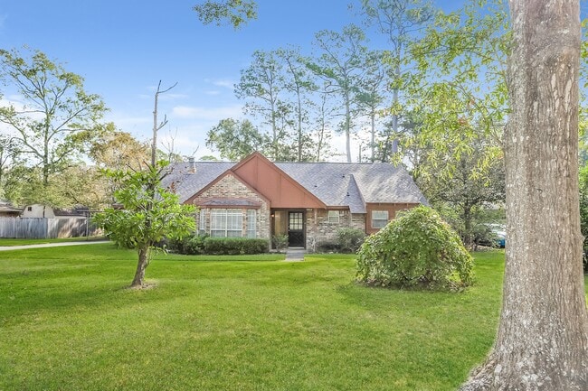 Building Photo - 26218 Maplewood Dr