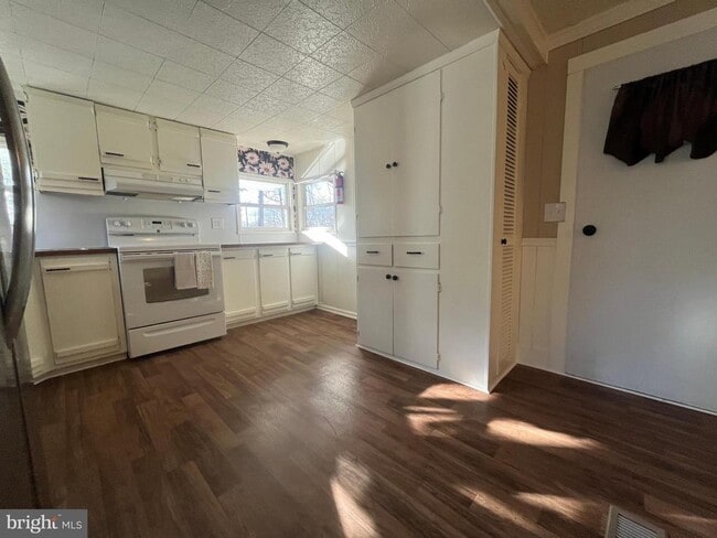 Photo - 1298 Black Gap Rd