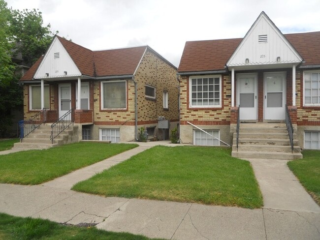 Building Photo - 235 N 100 E Unit 1
