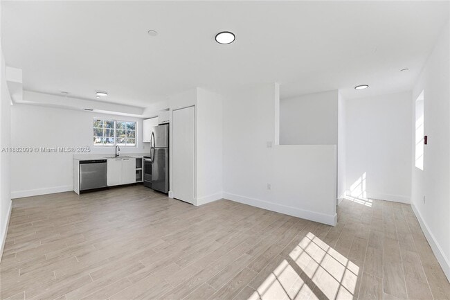 Photo - 1519 Pennsylvania Ave Unidad 3