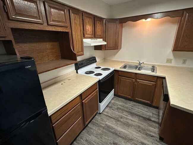 Photo - Waterfront Apartments II Unit 3