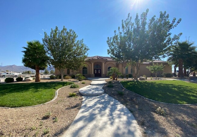 Photo - CALVADA VALLEY U.1 - Oakleaf Avenue