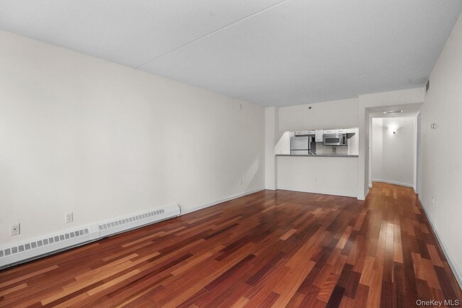 Photo - 4 Martine Ave Unit PH118