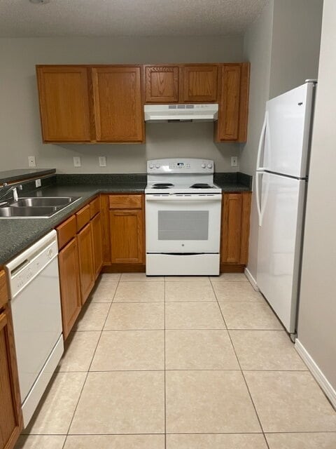 Photo - "Charming 2-Bed Townhouse Oasis - Prime Fort Walton Beach Location!"