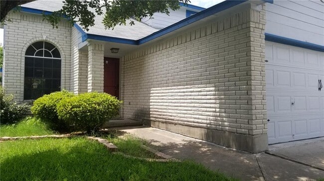 Photo - 17406 Toyahville Trail