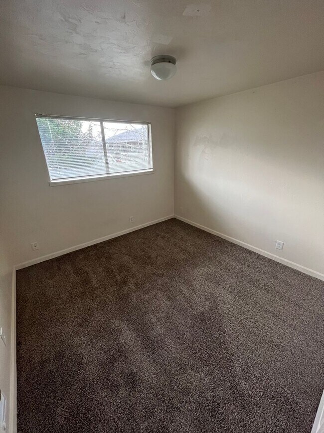 Photo - 520 S 42nd St Unidad D