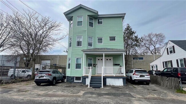 Building Photo - 86 1st Ave Unit 1