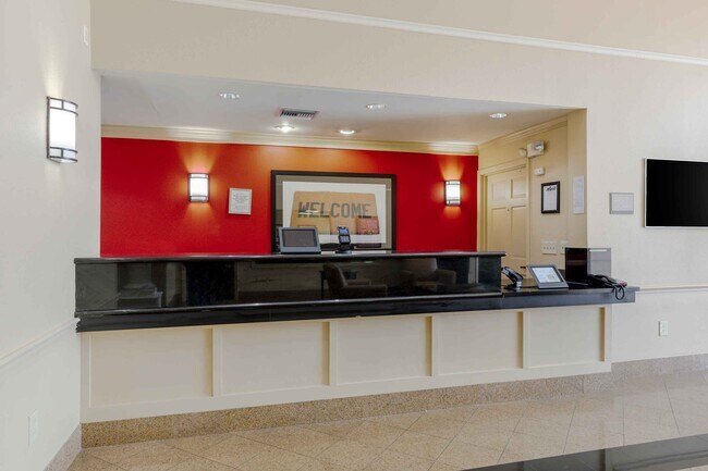 Photo - Furnished Studio-Dallas - Las Colinas - Gr...