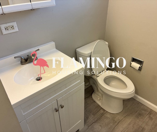 Photo - 1196 Bellbrook Ave