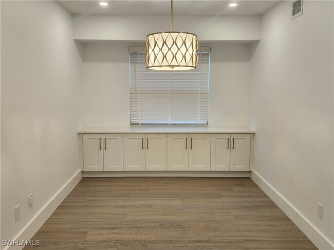 Building Photo - 144 Pebble Shores Dr Unit 9