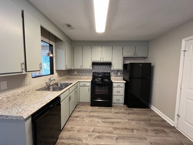 Photo - 509 Dolphin Dr