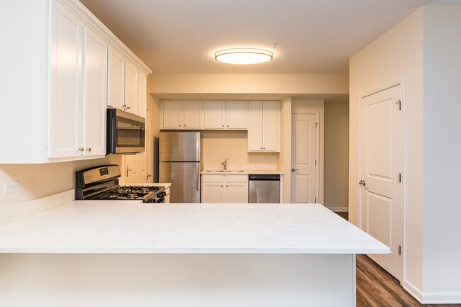 Photo - 60 W Main St Unit 323
