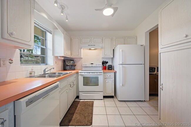 Photo - 5300 Washington St Unit 108d