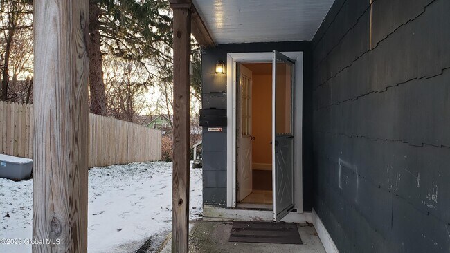 Photo - 60 Montgomery St Unit 1