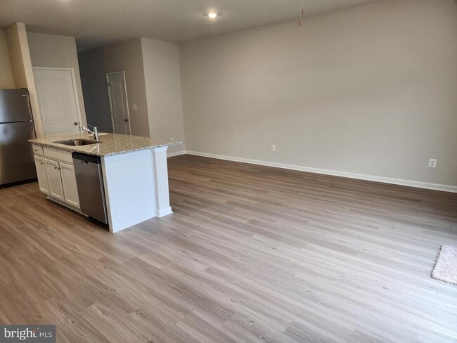 Photo - 69 Cramsford St