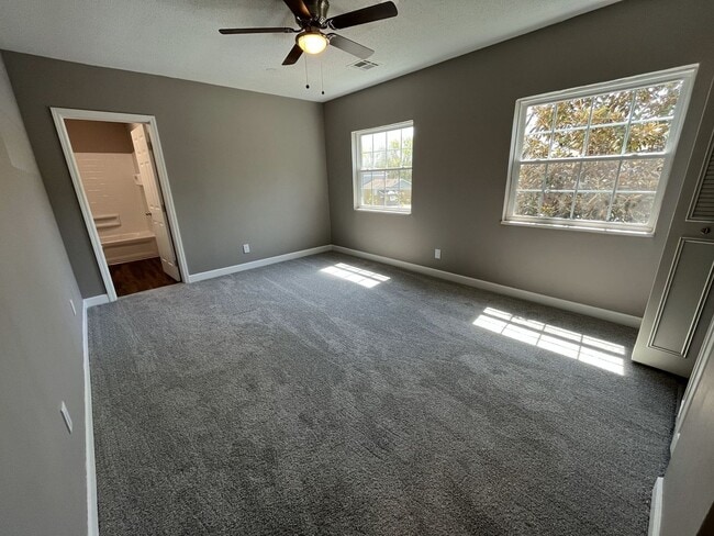 Photo - Lakewood Flats and Townhomes Unit SC4909