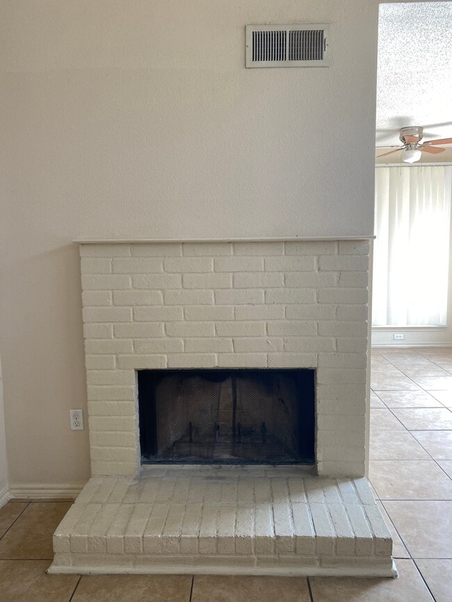 Photo - 805 Greenridge Dr