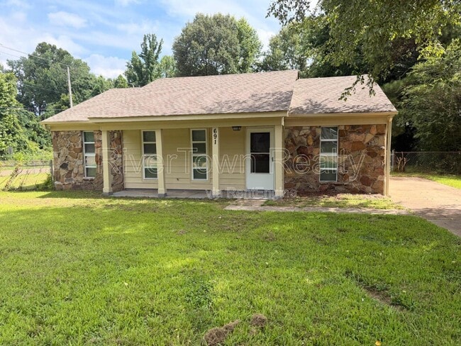 Building Photo - 691 Creekstone Cir