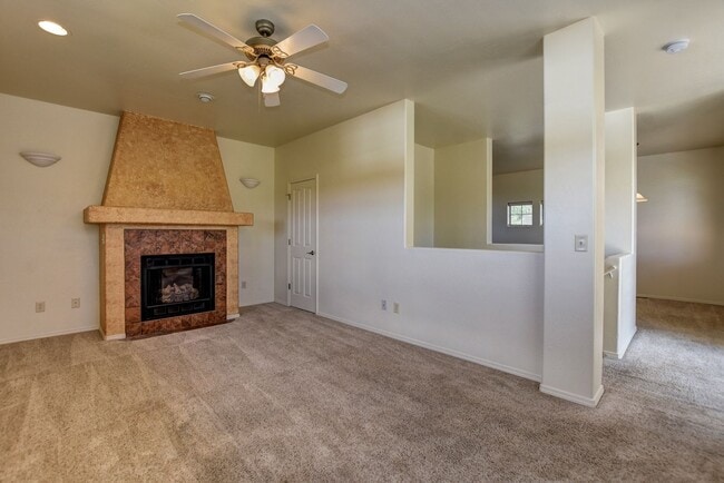 Photo - 221 Spring St Unidad 231