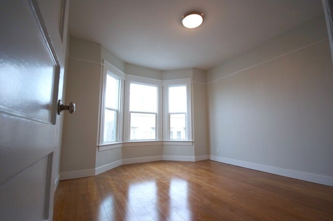 Bedroom 1 - 26 San Carlos St Unit 26