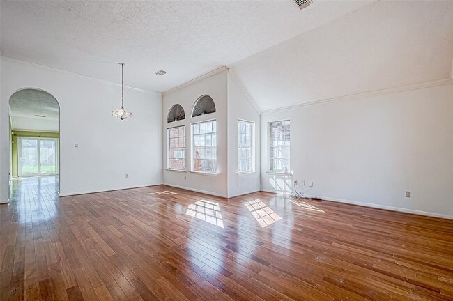 Photo - 7030 River Garden Dr