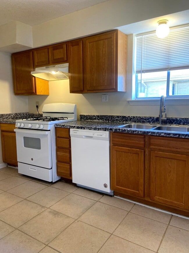 Photo - Gervais St Unidad 8520