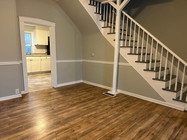 Building Photo - Beautiful 3 Bedroom Home in Lancaster City!