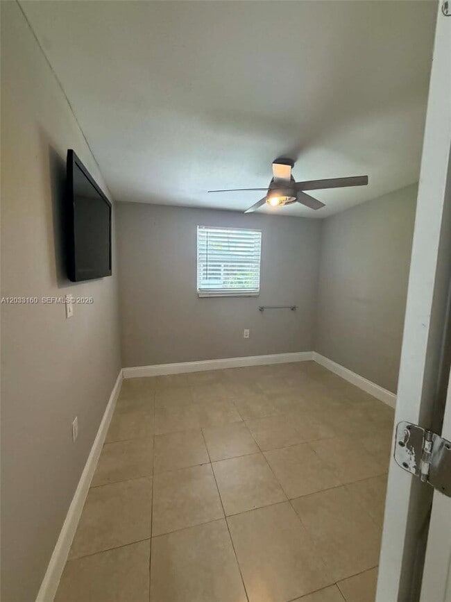 Photo - 11100 NE 12th Ave