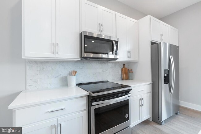 Photo - 52 W Washington Ln Unidad 200