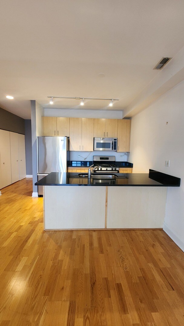 Photo - 1260 W Washington Blvd Unit 606