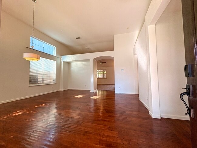 Photo - Beautiful 4 Bedroom with a large Pool! Located in Roseville close to a park!