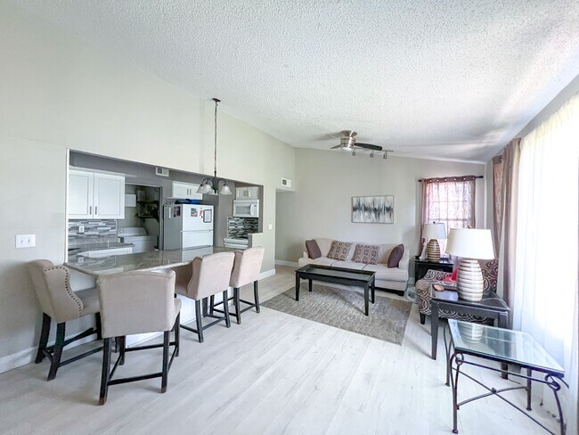 Photo - 2601 SW Archer Rd