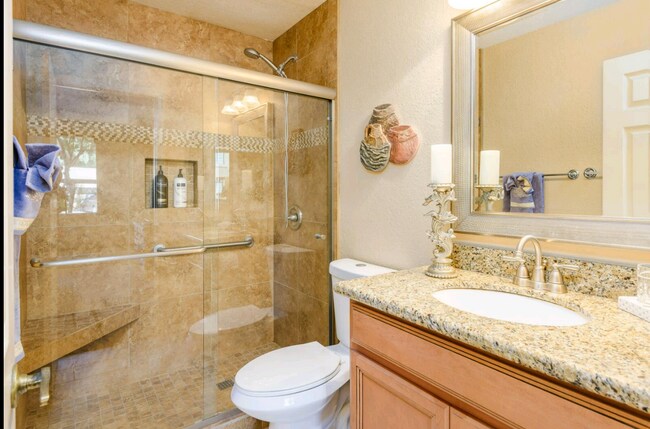 Ensuite bathroom #2 - 9708 E Via Linda Unit 1323