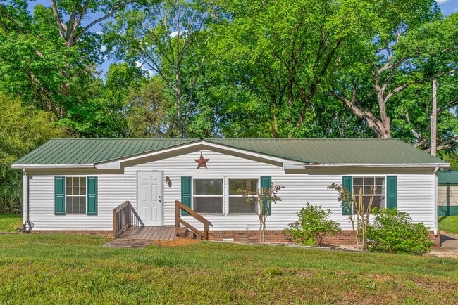 Photo - 315 Riverview Dr