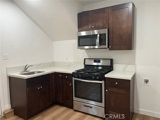 Building Photo - 34667 Borchard Rd Rental