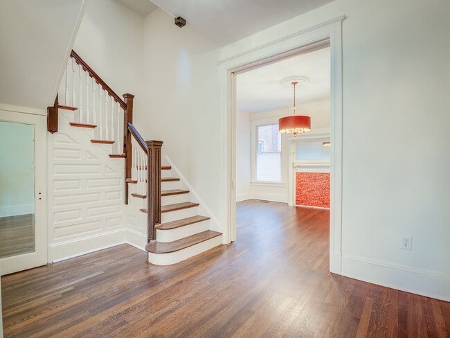 Photo - 1022 Park Rd NW Unit 1