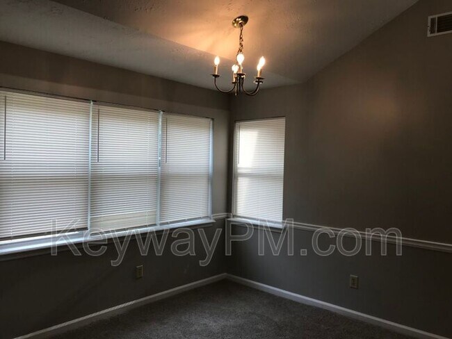 Photo - 3443 Linderwood Dr