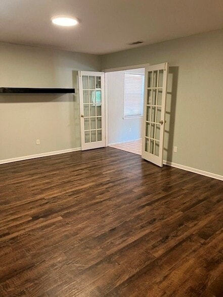 Photo - 2501 White Oak Ln