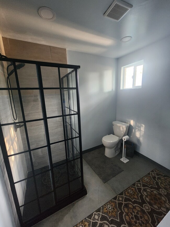 Photo - 1755 Bonita Ave Unidad One bedroom guest house